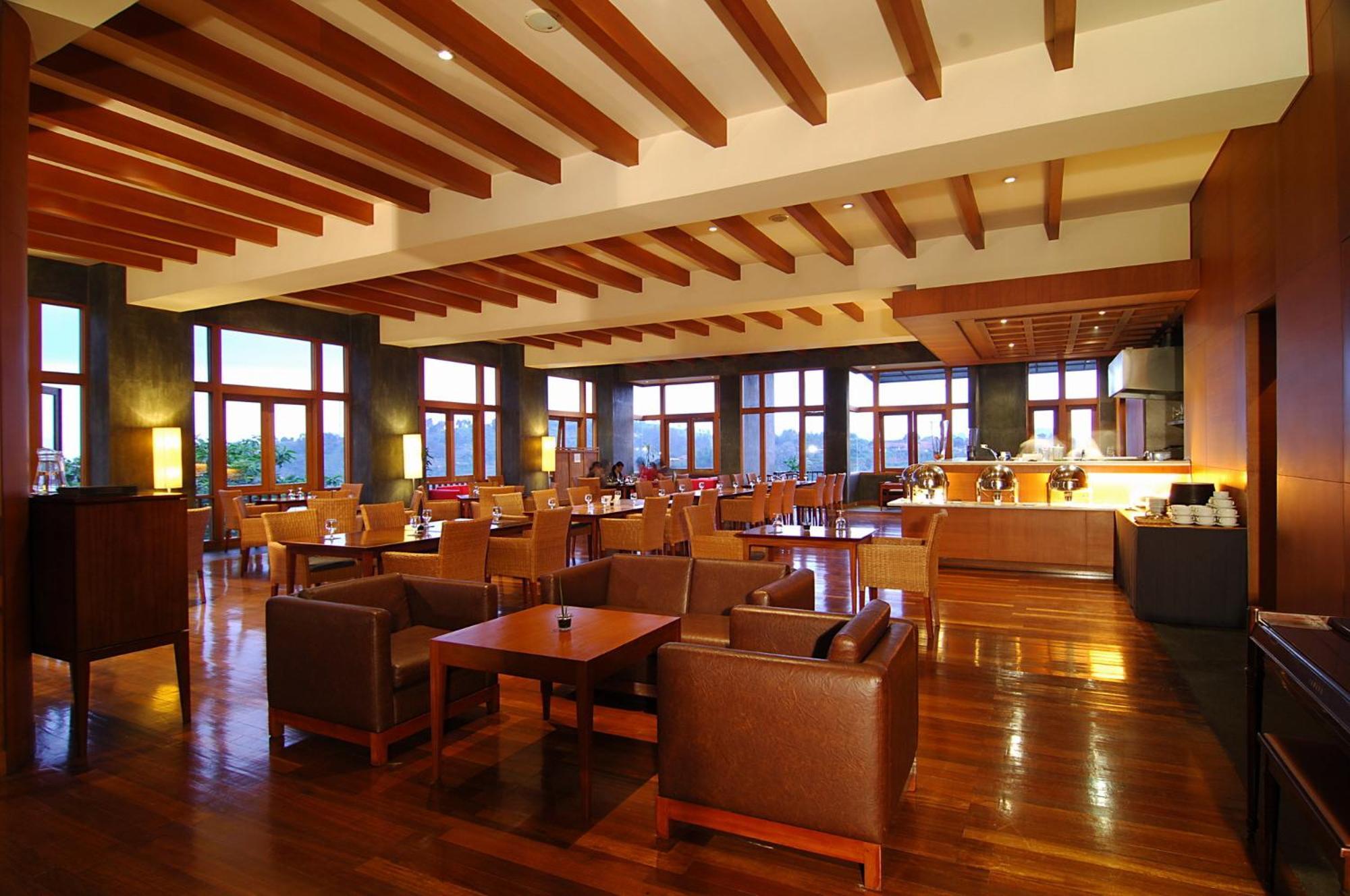 Sangria Resort And Spa Lembang Kültér fotó
