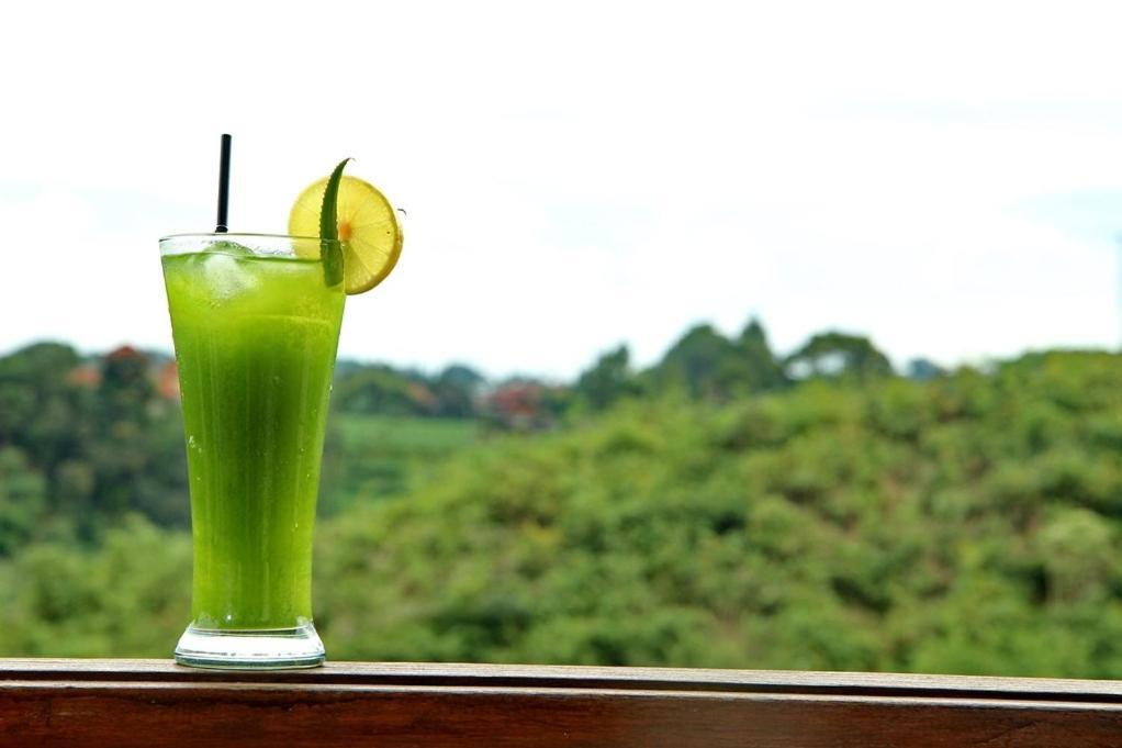 Sangria Resort And Spa Lembang Kültér fotó